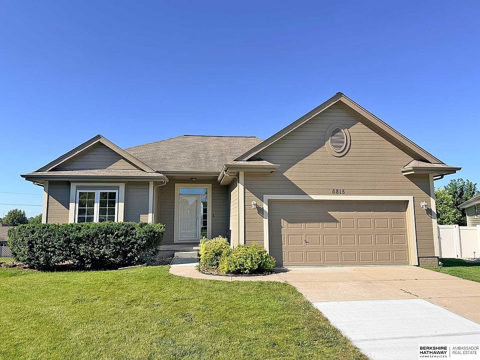 1st image of 6815 S 164th Cir