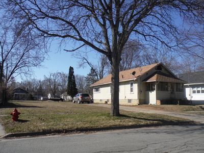 325 E Addison St, Jackson, MI, 49203