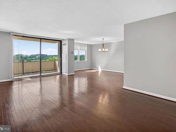 5225 Pooks Hill Rd APT 1404S, Bethesda, MD 20814