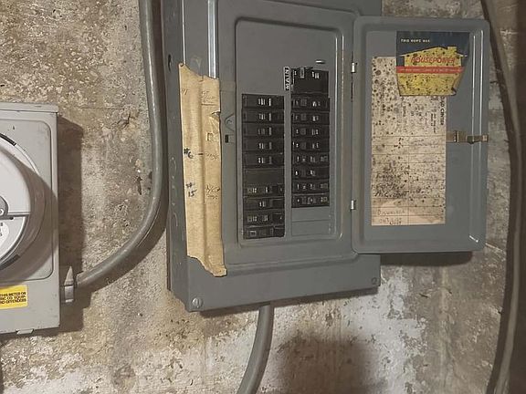 5th image of 2701 White Ave