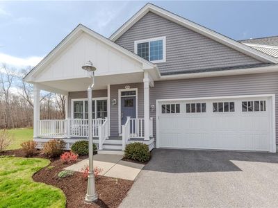200 Wickford Ct, North Kingstown, RI, 02852
