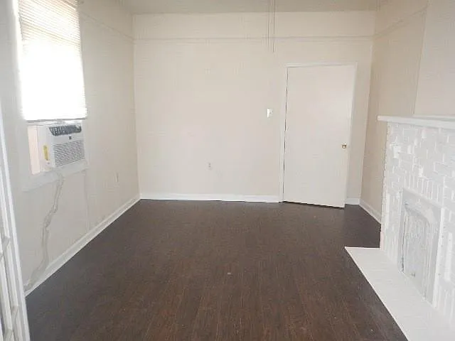 1208 S Genois St — Photo 7