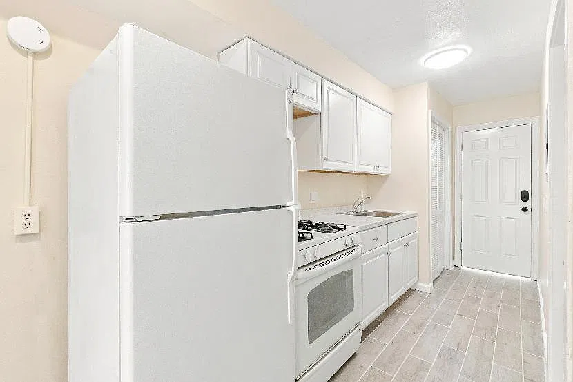 968 Mount Olivet Rd NE #3