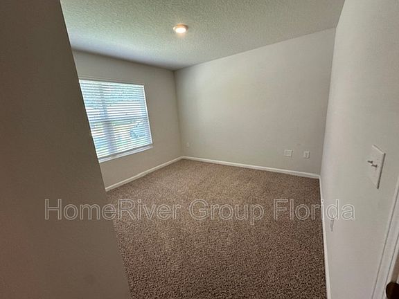 5th image of 1016 Lovebird Ct