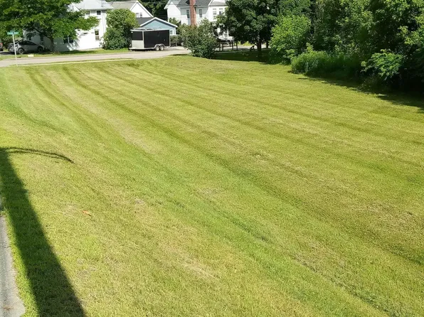 373 Congress Street, Morristown, VT 05661