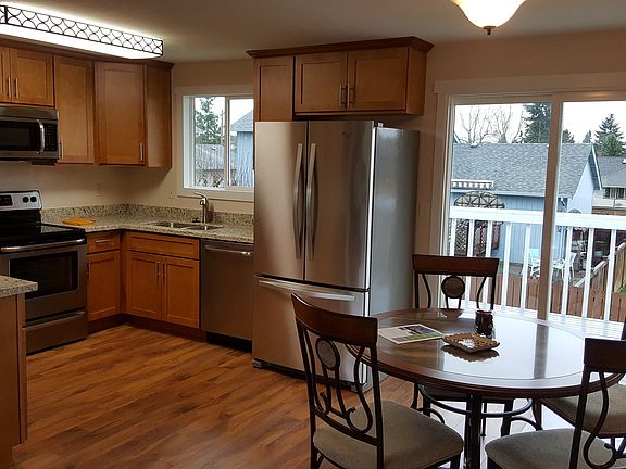 2nd image of 6005 N 41st St