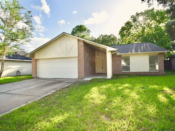 16710 Rippling Mill Dr, Sugar Land, TX 77498