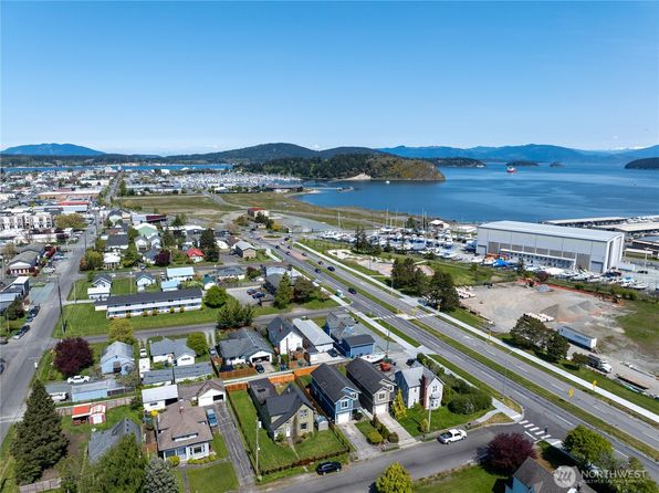 806 25th Street, Anacortes, WA 98221