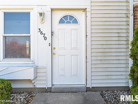 4th image of 3670 N Sandia Dr