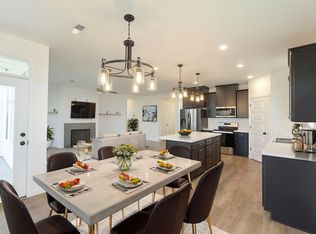 8214 Cardinal Peak St, West Richland, WA 99353