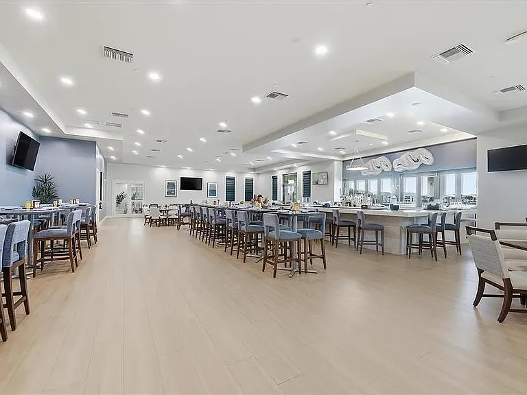 14214 Heritage Landing Blvd #826 — Photo 41