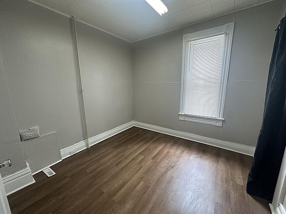 5th image of 1220 7th St #1