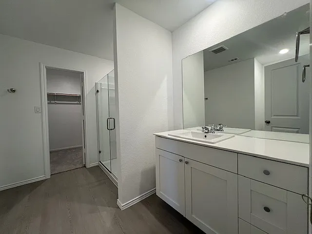 531 Paris St — Photo 21