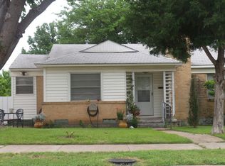 1008 Chevez Dr, Dallas, TX 75211