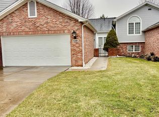 6320 Squire Lake Dr, Flushing, MI