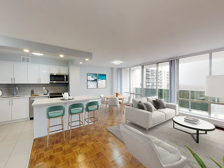 40 High Park Ave — Photo 27