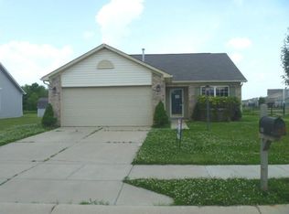 130 Rambling Rd, Greenfield, IN 46140