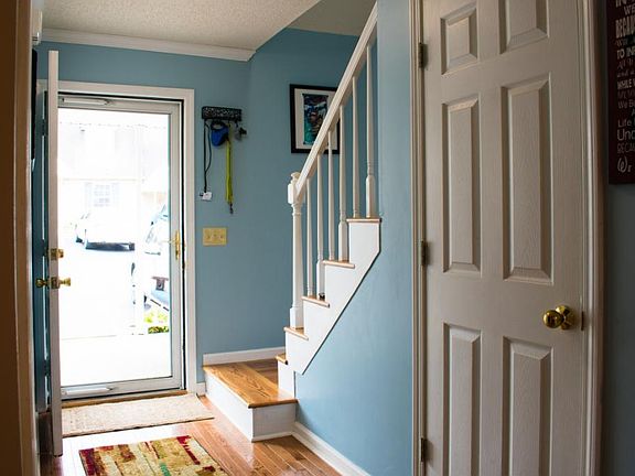 3rd image of 1203 Milton Ct #1203