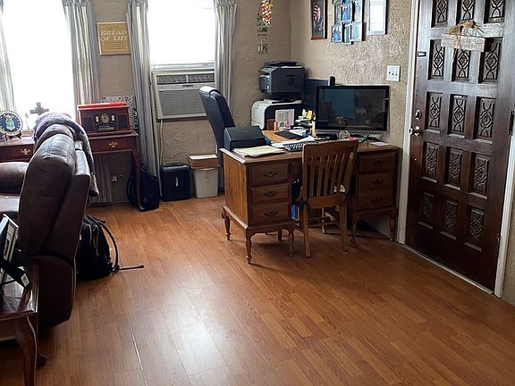 4th image of 3801 Bowie Ave
