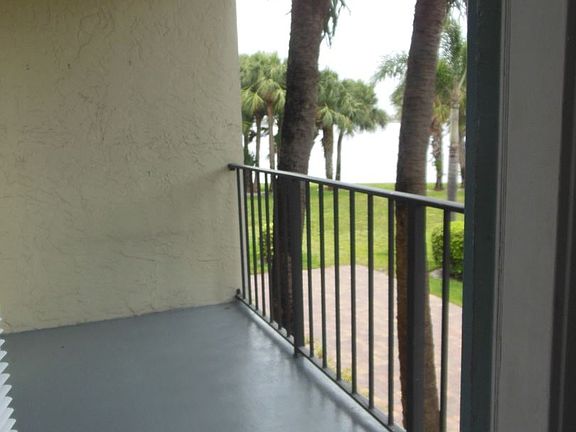 3rd image of 700 Executive Center Dr #25-3-25