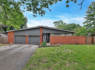 822 N Mission Rd, Wichita, KS 67206