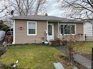 614 3rd St, Clarkston, WA 99403