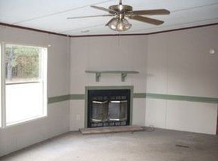 637 Rising Star Rd, Senoia, GA 30276