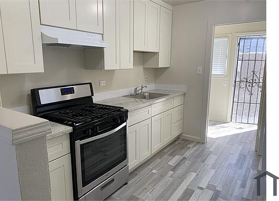1st image of 21891 Meekland Ave