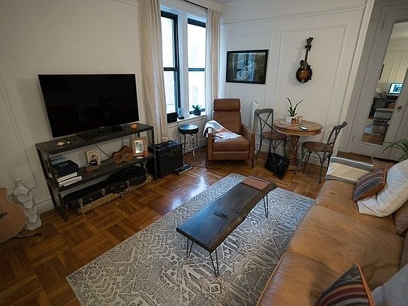 3rd image of 330 E 52nd St APT 66
