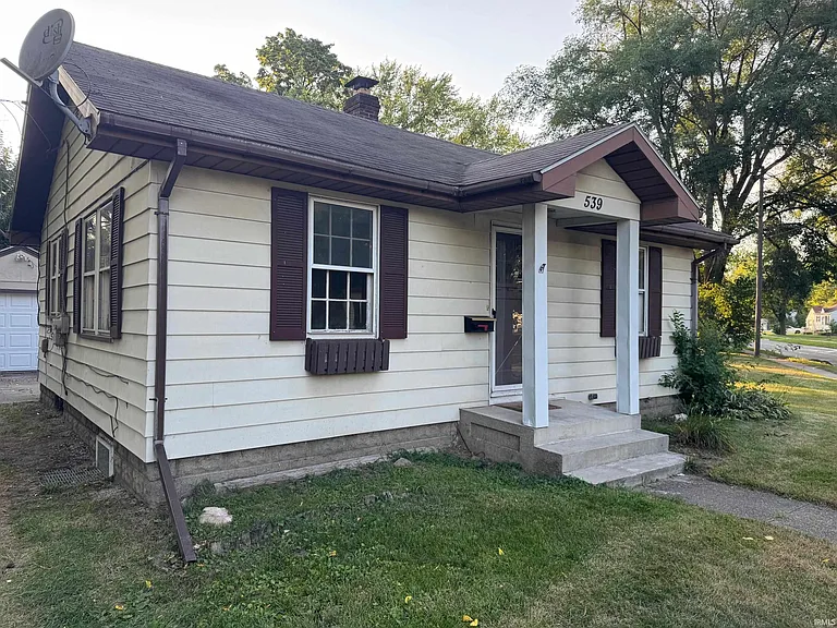 539 Goshen Ave — Photo 3