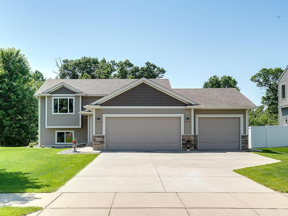 1st image of 5140 Woodland Ct