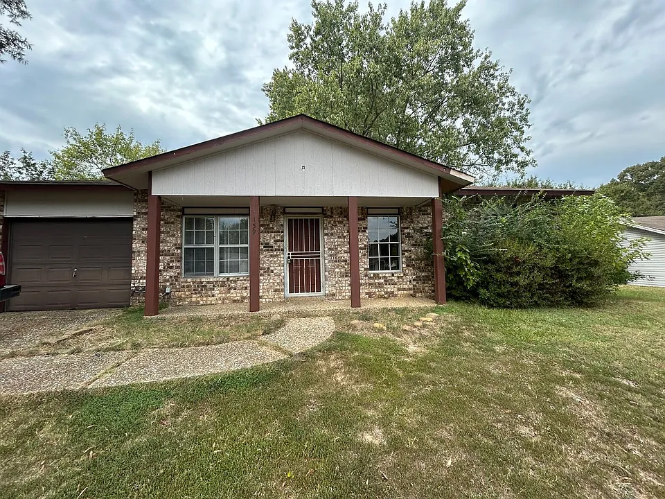 159 Randall Dr