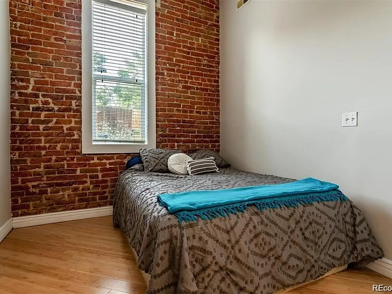 71 Galapago St — Photo 12