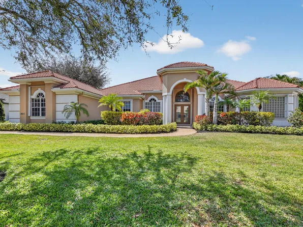 893 Forest Glen Lane, Wellington, FL 33414