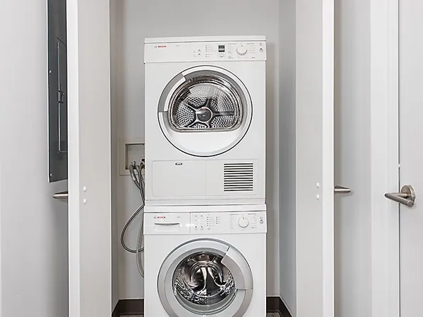 37 West 21st Street image 4 of 14