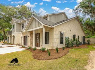 163 Fifty Oaks Ln, Saint Simons Island, GA 31522