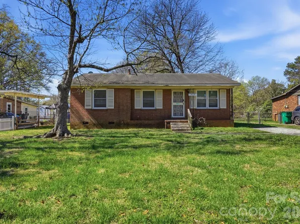 4325 Knollcrest Dr, Charlotte, NC 28208