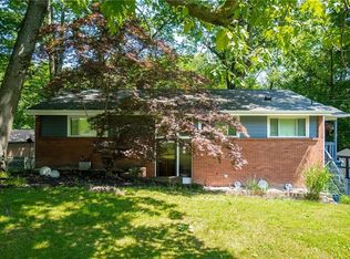 2406 Mina Dr, Allison Park, PA