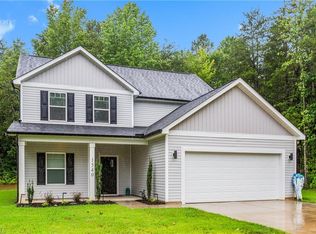 1540 S Peace Haven Rd, Clemmons, NC 27012