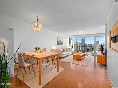 1073 Kinau St APT 1004, Honolulu, HI, 96814