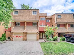 13 Bards Walkway, Toronto, ON M2J4T8
