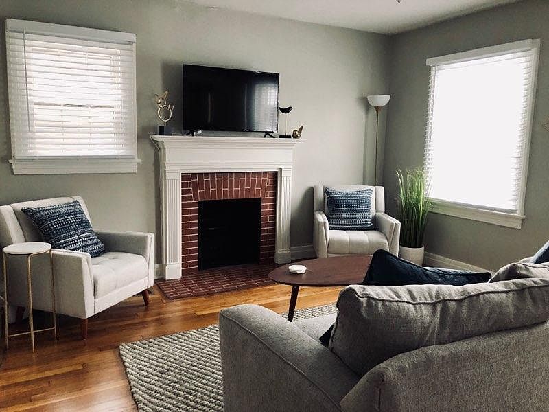 1st image of 114 Dantzler Dr #A