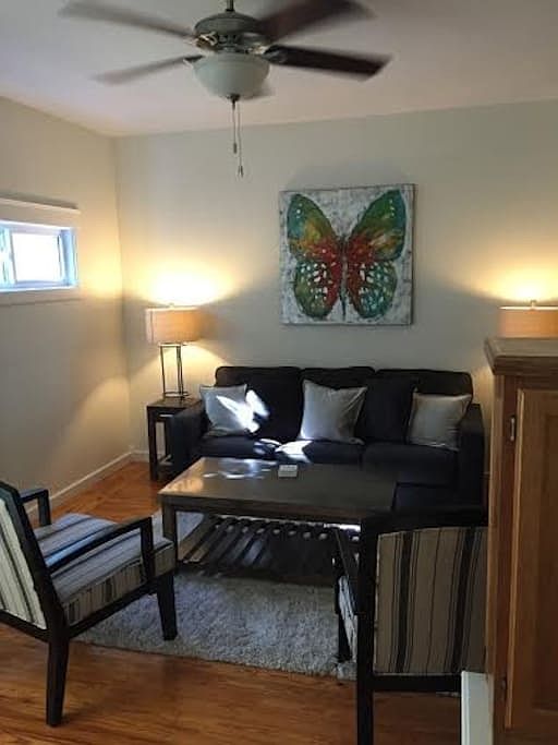 1st image of 978 N Pollard Ave APT 3