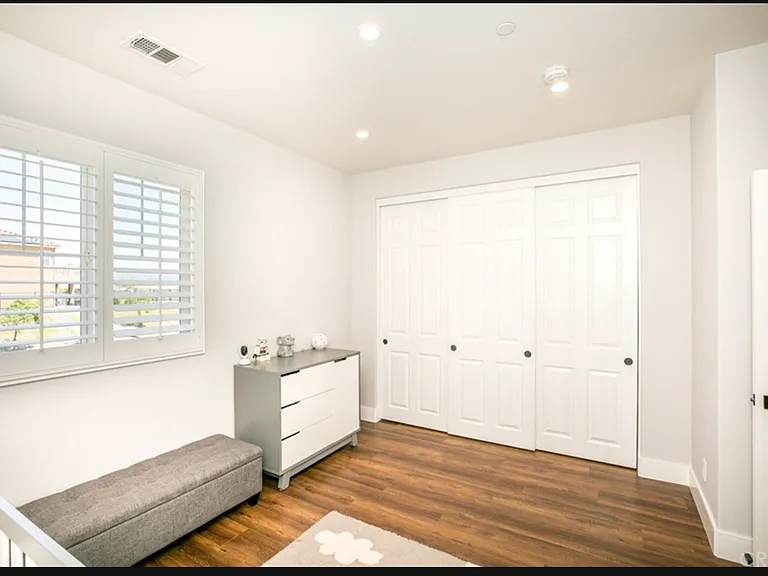 20540 Suzie Ln — Photo 42