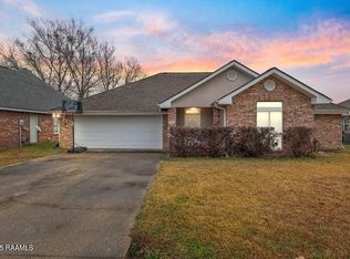 201 Longleaf Dr, Broussard, LA 70518