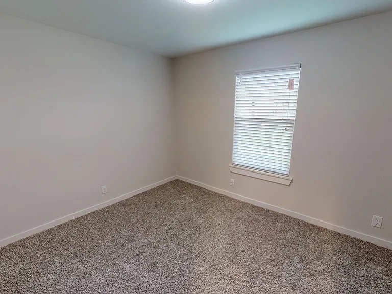 Treemont Apartments — Photo 27