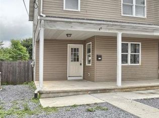 40 W Baltimore St, Carlisle, PA 17013