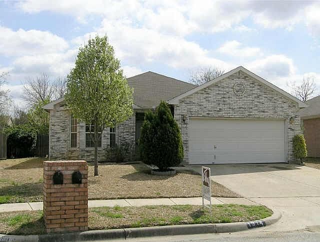 1st image of 1914 Chandler Ln