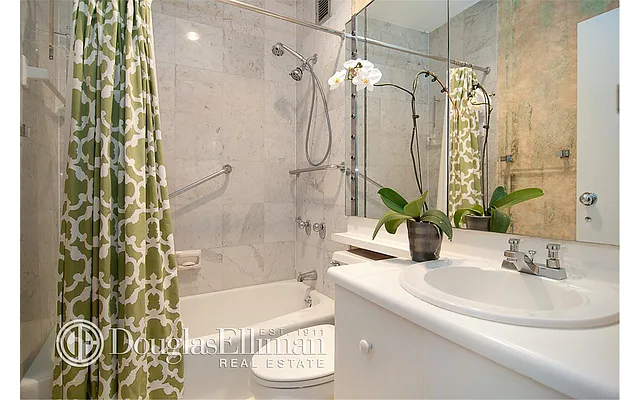 Sold by Douglas Elliman | media 16