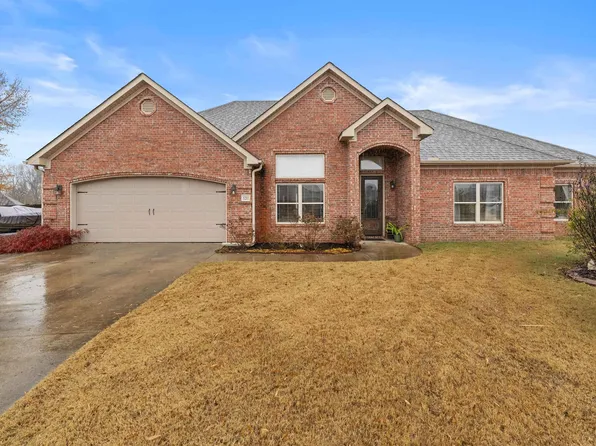3211 Robbins Dr, Bryant, AR 72022